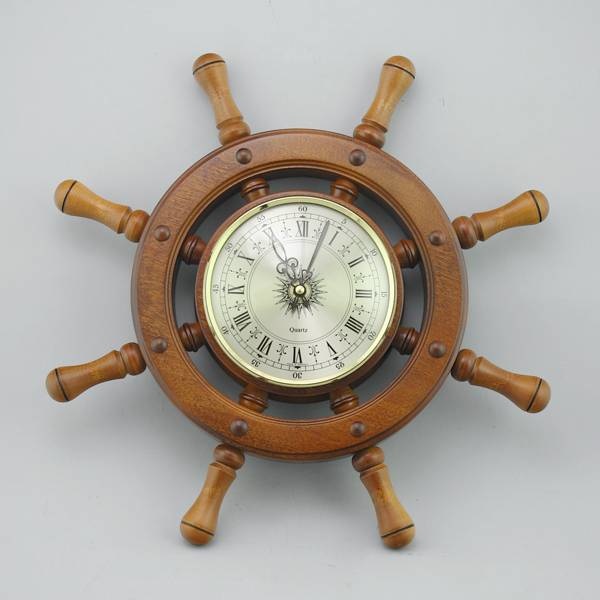 Часы деревянные "Капитан"