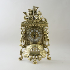 Часы каминные плоские "Амуры" 40х24х7см (латунь, золото) Италия