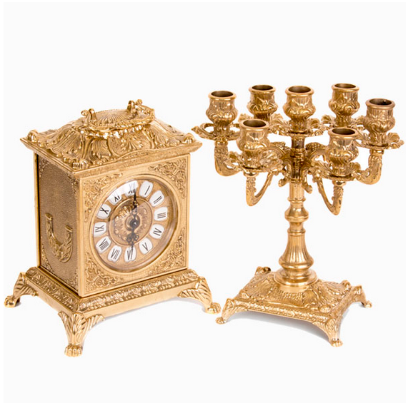 Часы каминные "Ларец" 23х18,5х14,5см с 2 канделябрами на 7 свечей "Лориньян" 24см (латунь, золото) Италия